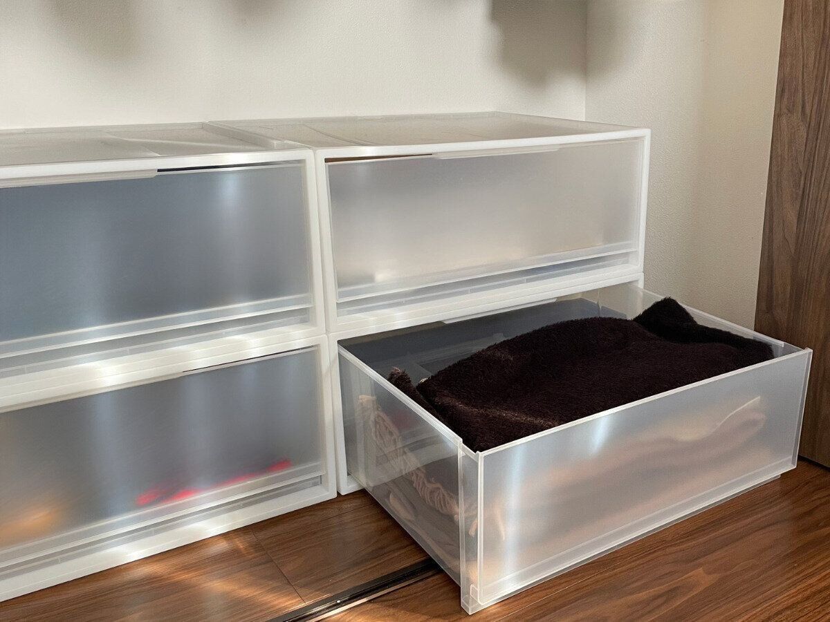 クローゼットの衣類ケース