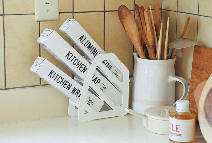 【セリアvsダイソー】散らからない「キッチン」になる、細かすぎる収納グッズ9選