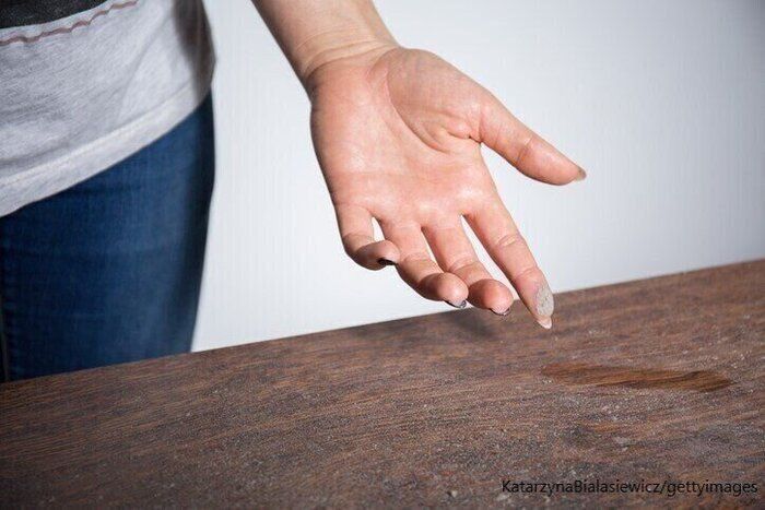 【掃除】アレに穴が開いても捨てないで！10秒で掃除アイテムに大変身！