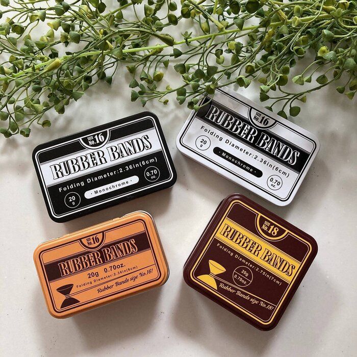 【ダイソー】見つけると集めたくなる…！おしゃれ缶の中身はじつは意外なものだった…