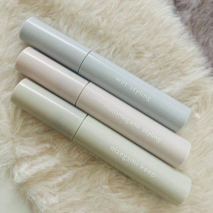 【ダイソー】ヘアセットの強い味方！スタイリング剤とブラシが1本になって持ち出しにも便利！