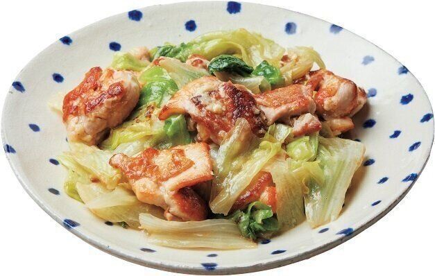 包丁いらずで超絶ラク～♪鶏もも肉とレタスの炒めもの