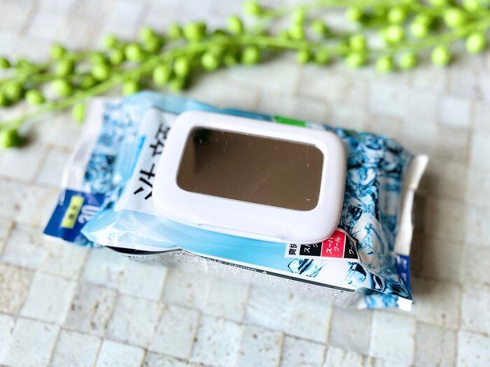 【ダイソー】鏡がついたら超便利！ウエットシートのフタが進化した