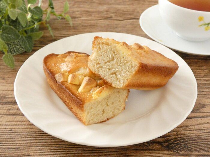 【ファミマ】温めても冷やしても◎ 新商品「しっとりケーキ（バナナ）」はご褒美にぴったりなスイーツパン