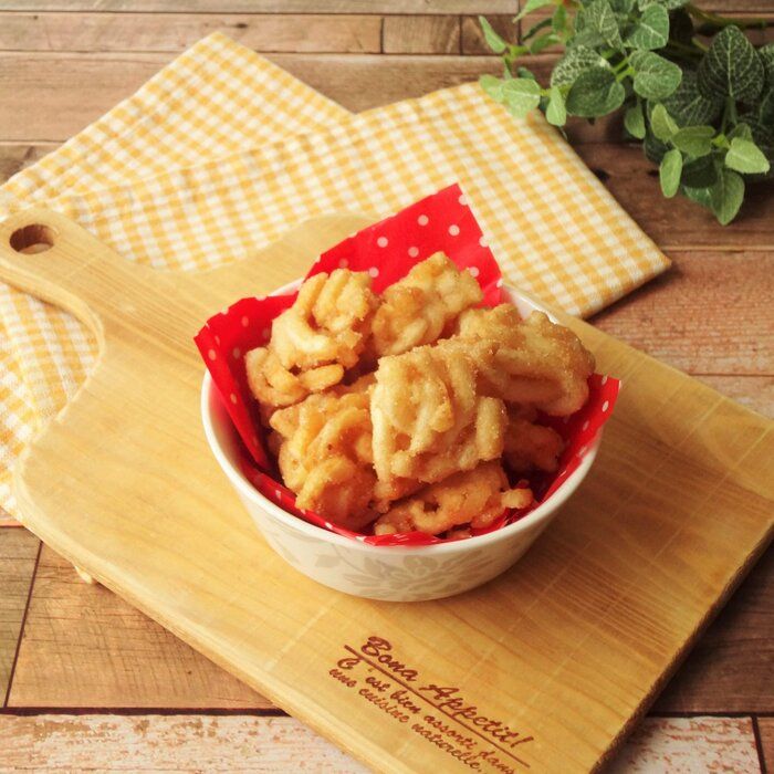 うどんで揚げパン風!? 材料3つでパクパクとまらない簡単一口おやつ