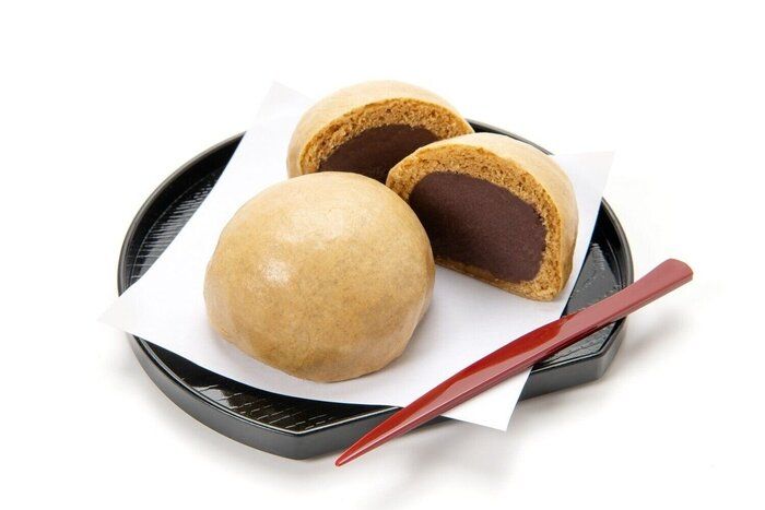 【管理栄養士監修】賞味期限切れの「まんじゅう」はいつまで食べられる？冷凍は？傷んだときの特徴や保存方法を解説！
