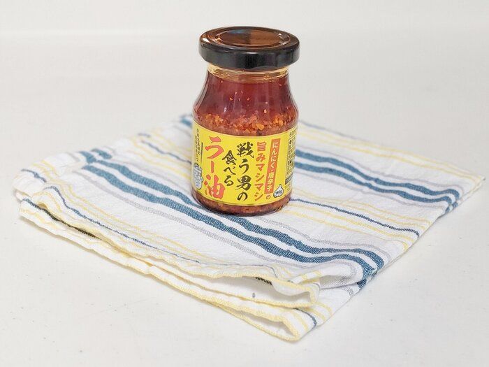 【業務スーパー】これが男の食べる味！「辛いのに旨い」食べるラー油にハマっちゃう