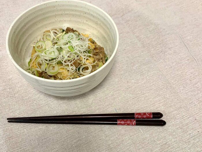 10秒で完成！フリーズドライがここまで進化しているなんて！お湯をかけるだけの簡単本格丼ぶり