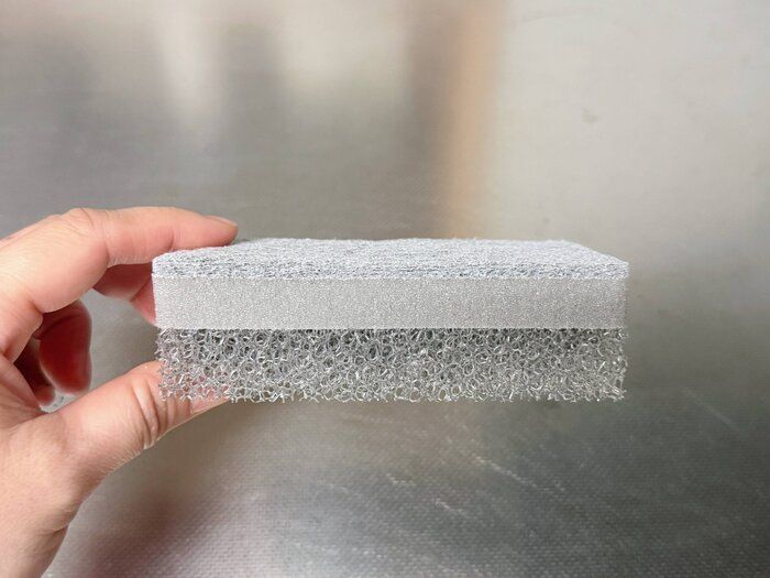 1．用途によって両面使い分けができるから