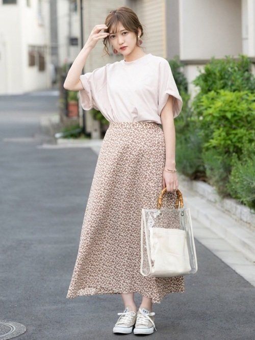 https://wear.jp/ayalilyflower/14832637/