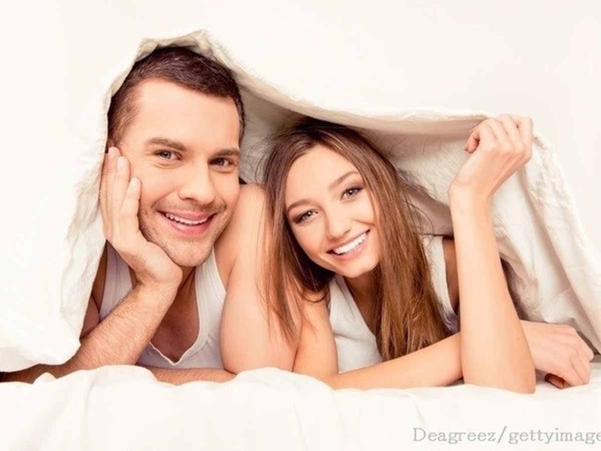 新婚時代のセックスの光景 勝負パンツ、変顔、さらには梅干しまで!子にバレない「夜の営み」の合図 | サンキュ!