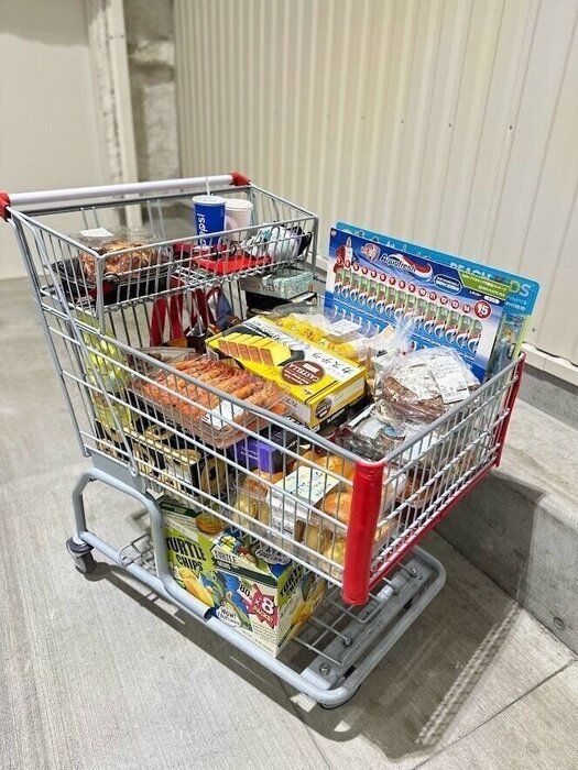 コストコ！ヒット確定？！売り切れ続出！日本人におなじみの『おみやげ定番焼き菓子』が…新発売で話題？！