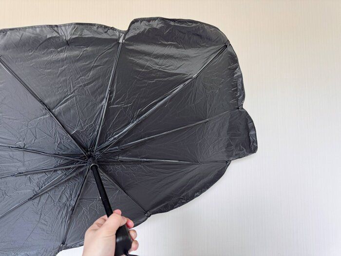 ダイソーの「折りたたみ傘」は770円でもすぐ買うべき！値段以上に活躍する高額商品神アイテム