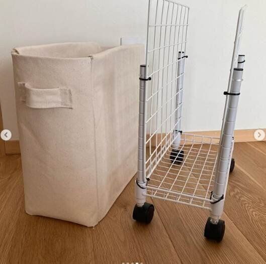 ダイソー 感動のキャスター活用術 コレつけるだけでこんなにもスムーズになるなんて サンキュ