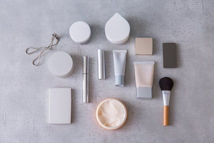 30代といっしょじゃダメ！40代になったら手放すべきメイクアイテム5選