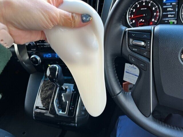 【3COINS】こんなの欲しかった！見た目おしゃれでかわいいのに超大活躍の粘着クリーナー！