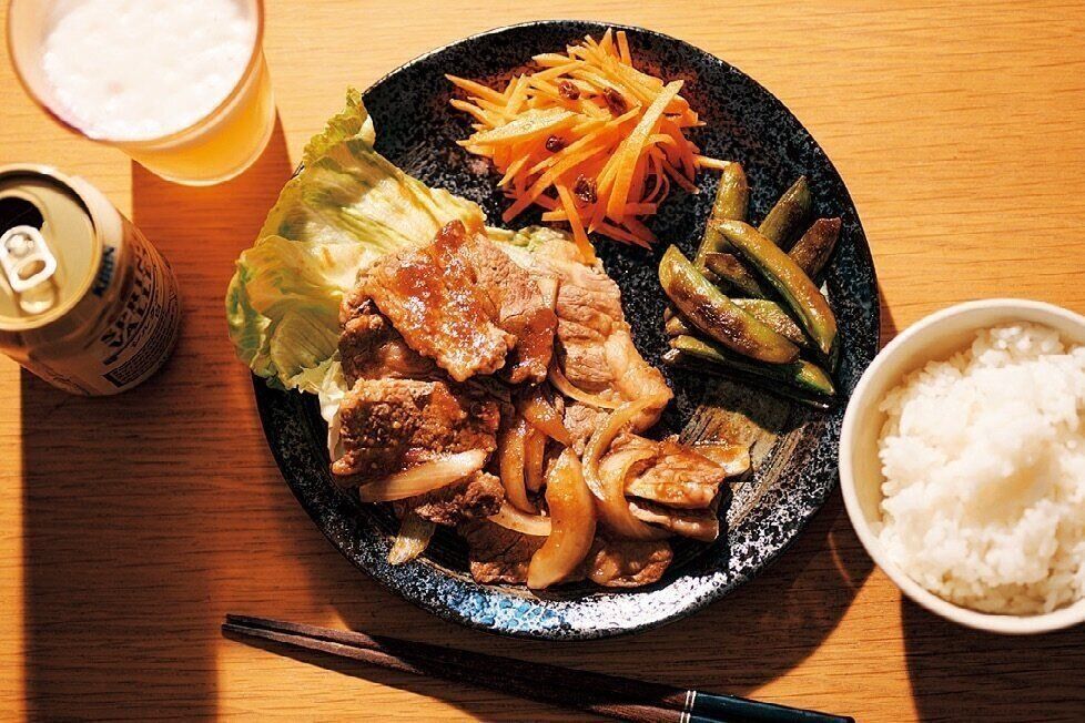 総資産額は約3000万円！投資でお金を育てる夫婦の昼・晩ルーティンを大公開