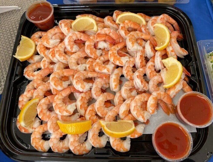【コストコ】圧倒的海老づくし！夢のような「シュリンプカクテルプラター」はパーティーに最適！
