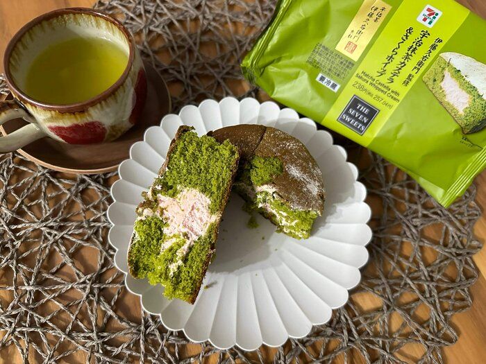 【セブン新商品】創業190年「伊藤久右衛門監修 宇治抹茶カステラ＆さくらホイップ」がペロリといけちゃうおいしさ