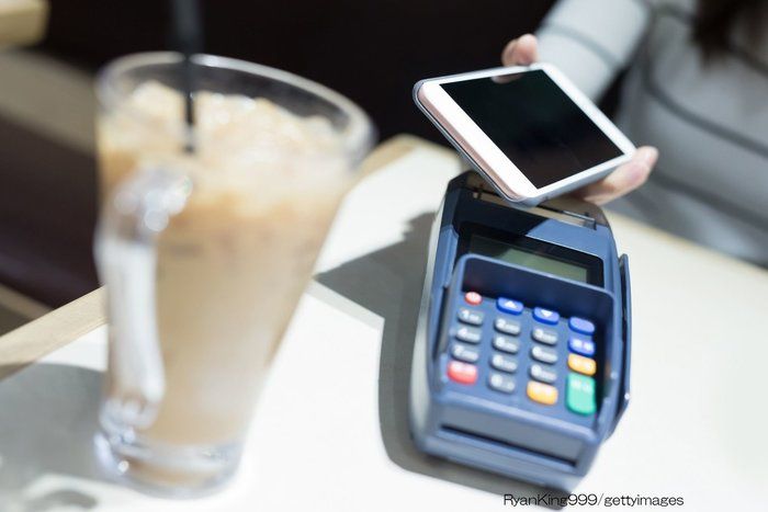 paypay、LINE pay、楽天ペイ…「電子決済」しない主婦は損をする？