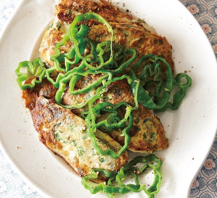 青じその香りとチーズのこくで食べ応え満点！あじのピカタ