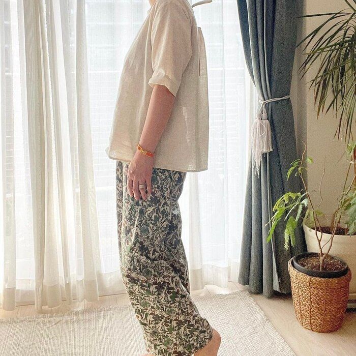 忙しい朝にもう困らない！1枚持っていればダサく見えない40代ファッション