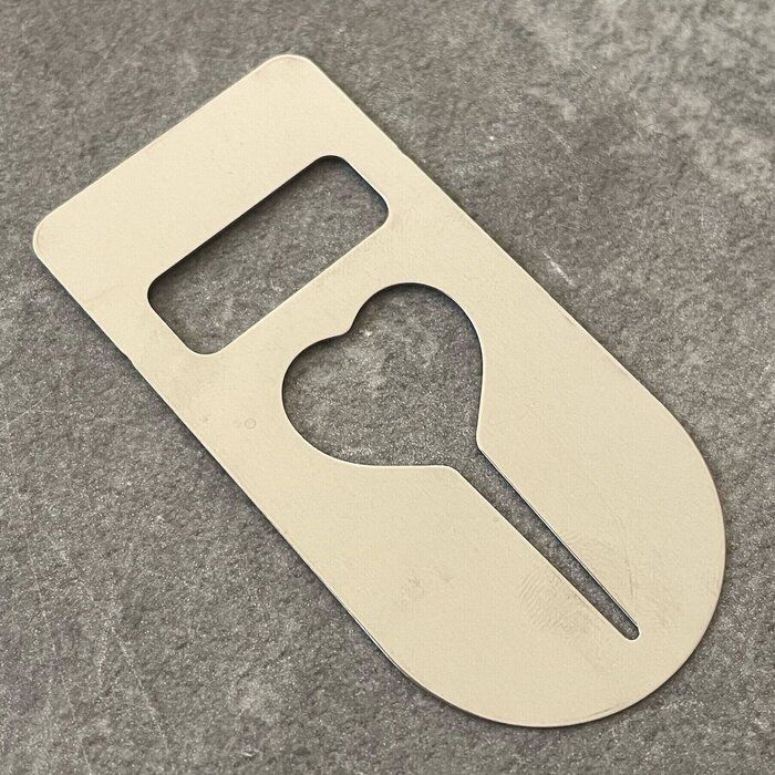 【ダイソー】差し込むタオルホルダーですっきり収納！