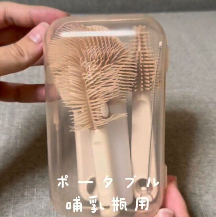 哺乳瓶用ブラシ