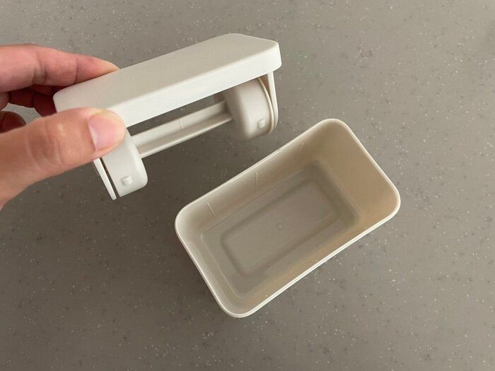 【セリア】一目で掃除用品とはわからないデザインが魅力！カーペットクリーナーが優秀