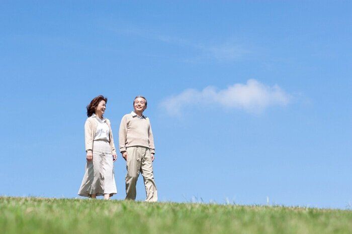 【老後2000万円問題】老後資金貯め方ポイントをプロが解説