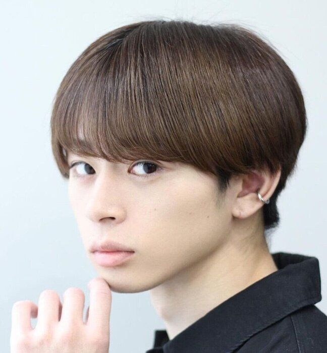 トレンドのマッシュヘアカタログ。直毛の方におすすめ!モードなマッシュヘア