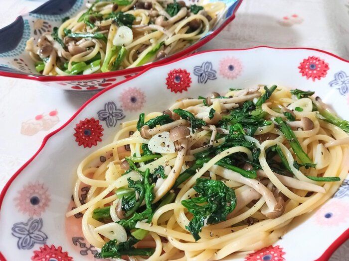春菊とキノコのパスタ