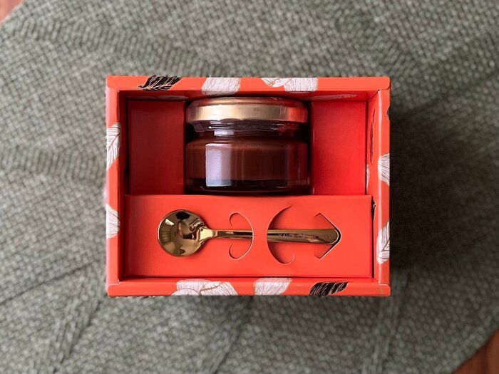 【カルディ】ちょっぴり背徳的!?“スプーンで食べる“濃厚チョコスプレッド