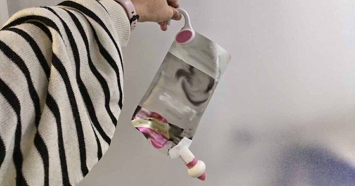 【詰め替え不要】ひっかけるだけでボトルのヌメリを解消！