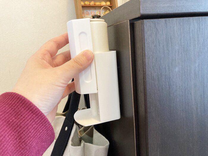 【ダイソー】「どこいった？」ってもうならない！粘着クリーナー『コロパクト』