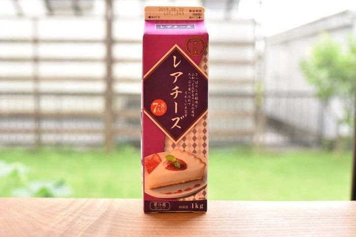 大人気の牛乳パックデザート。こちらは「レアチーズ」