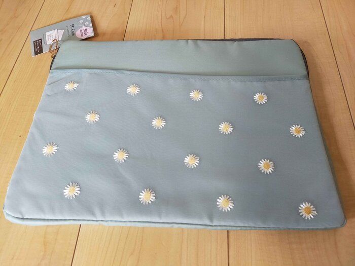 ダイソーの300均 スリーピー で発見 可愛すぎるpcケースは子どものタブレットにも大活躍 ポイント交換のpex