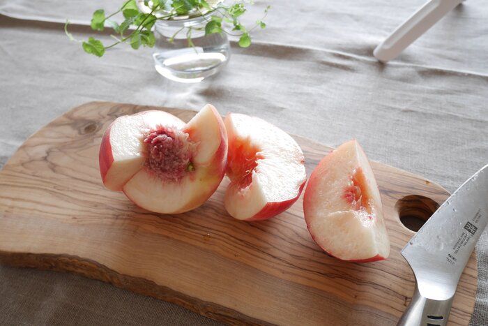 種も皮もキレイに取れて気持ちいい！無駄のない『桃』の切り方