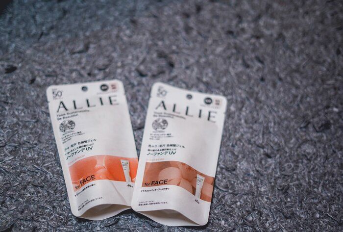 コスパ最強！これ1本でクマ・毛穴をカバーできるALLIEのノーファンデUV