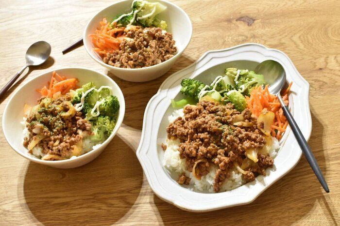 【献立の悩み解消】ご飯作る元気がない時は”そぼろごはん”が助かる！