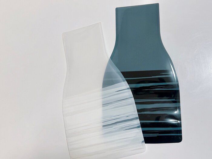 ダイソーの「折りたたみフラワーベース」がおしゃれで便利！