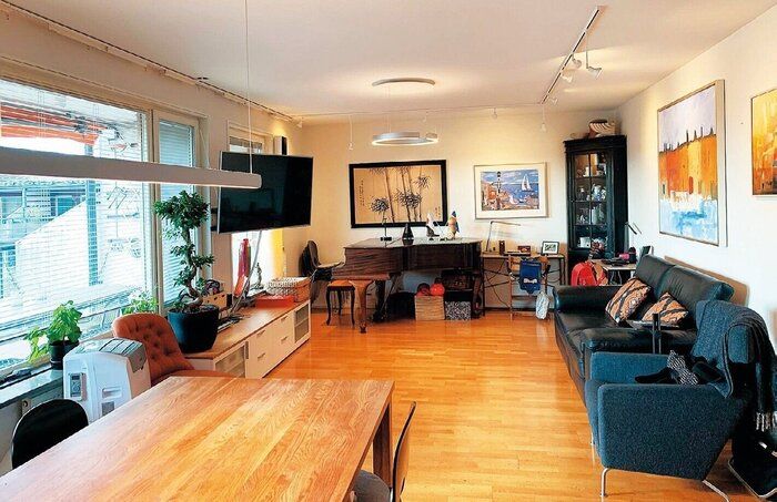 ストックホルムで暮らす日本人女医の暮らしって？平日の子どもの世話は車いすのパパの役目