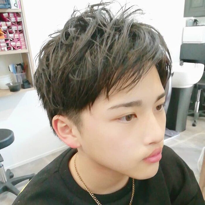中学生の男の子に似合う流行のヘアスタイル 中学生の男の子に似合う流行のヘアスタイル