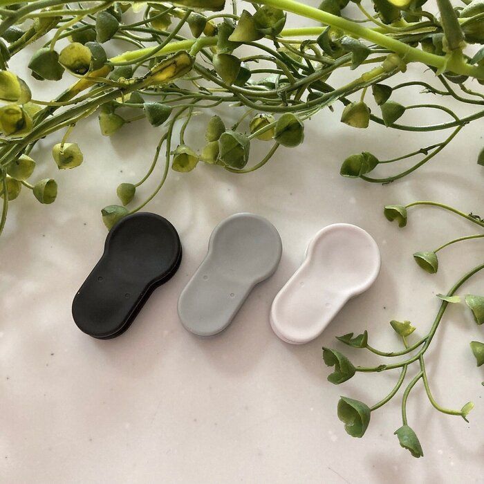 【ダイソー】チャック袋がスーッと閉まる！シンプルデザインの新アイテム