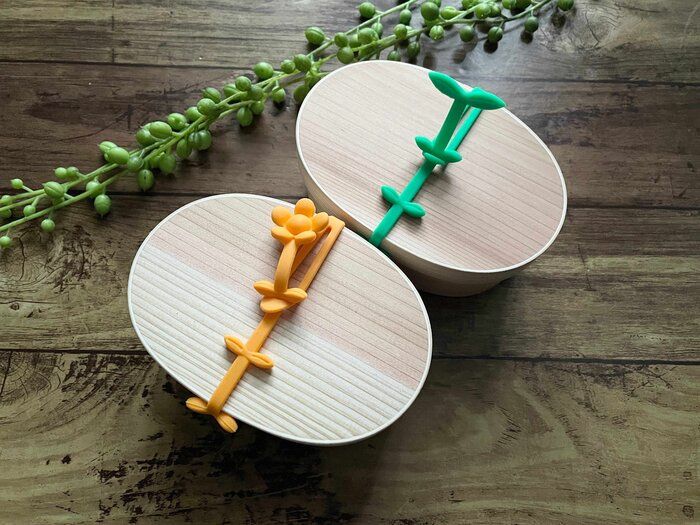 【ワッツ】お弁当箱に花が咲く！ピッタリ使いやすいシリコンランチベルト