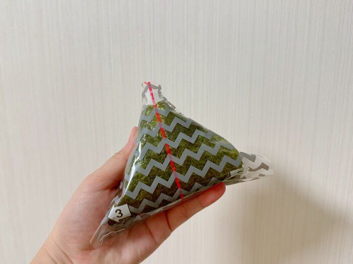 飛ぶように売れてる【セリア】「もうコンビニで買わなくていい！」超優秀人気グッズ3選