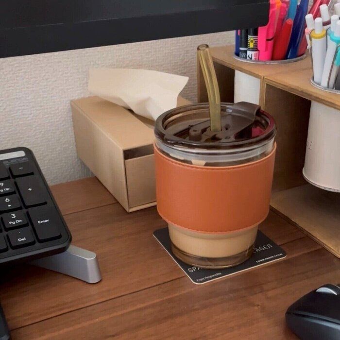 【3COINS】かわいくて万能！高見えスリーブ付きガラスタンブラー 