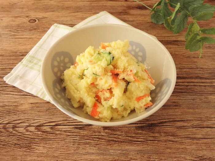 いつものポテサラに をちょいたし これだけでお店の味に大変身 サンキュ