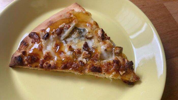 【業務スーパー】イタリア直輸入の本格ピザ！信じられない安さでもう他のピザは食べられない