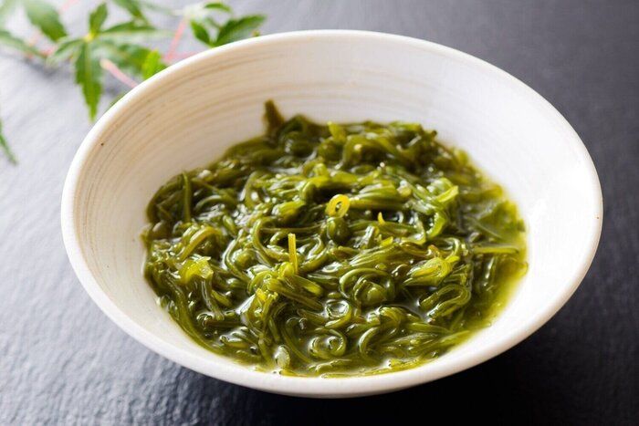 【管理栄養士監修】「めかぶ」の主な栄養素とカロリーまとめ！ダイエットに効果がある？